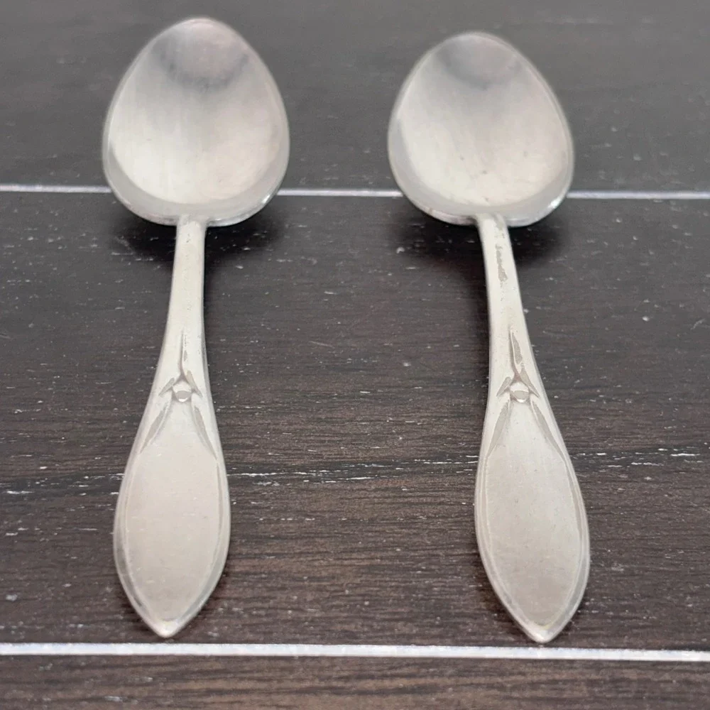 Vintage | Wm‎ Rogers | Silverplate | Set of 2 Teaspoons | Pickwick | Art Deco